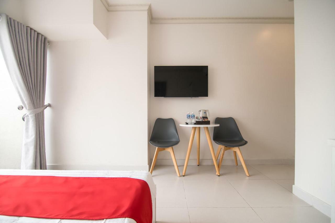 Bin Bin Hotel 4 - Near Sunrise City D7 Ho Si Minh-város Kültér fotó